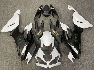 Affordable 2019-2022 Kawasaki ZX6R Motorcycle Fairings - White Black Happy Face