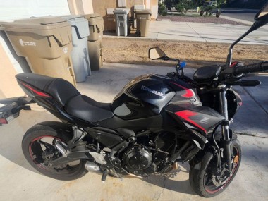 Affordable 2020-2023 Kawasaki Ninja Z650 Motorcycle Fairings - Black Red