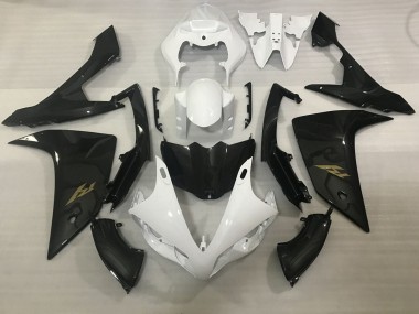Affordable 2007-2008 Yamaha YZF 1000 R1 Motorcycle Fairings - White Faux Carbon Fiber Gold Decal