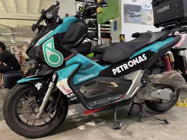 Affordable 2018-2021 Honda ADV150 Motorcycle Fairings - Blue Green Red Glossy Black Petronas
