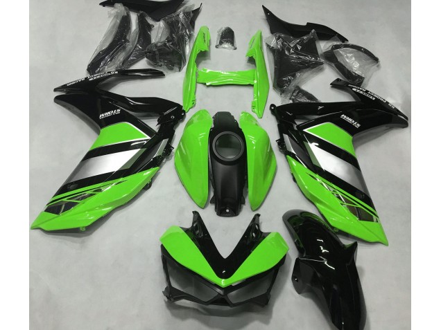 Bright Green Yamalube 15-18 Yamaha R3 Fairings Bright Green Yamalube 15-18 Yamaha R3 Fairings