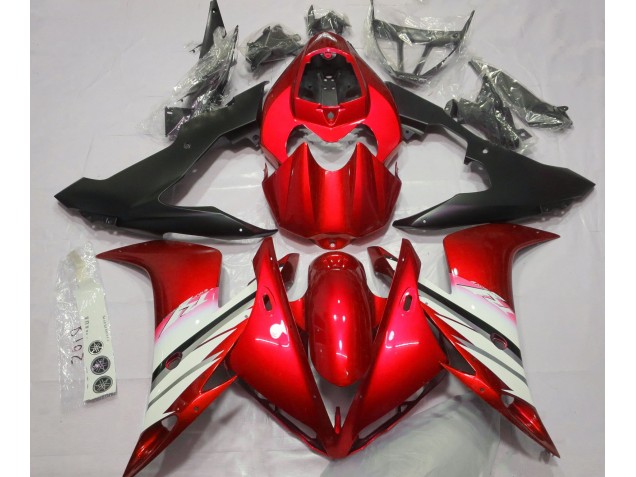 Bright Red & White 04-06 Yamaha R1 Fairings Bright Red & White 04-06 Yamaha R1 Fairings
