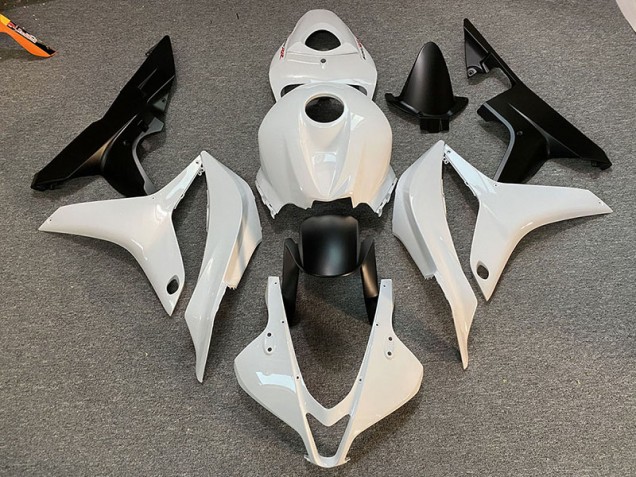 Clean White and Black 07-08 Honda CBR600RR Fairings Clean White and Black 07-08 Honda CBR600RR Fairings