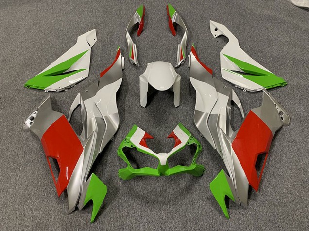 Custom Red / Green and Silver 19-23 Kawasaki ZX6R Fairings Custom Red / Green and Silver 19-23 Kawasaki ZX6R Fairings