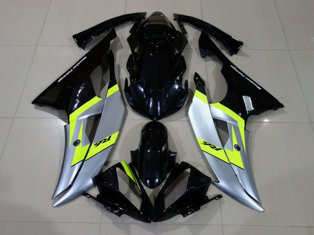 Gloss Black & Silver 08-16 Yamaha R6 Fairings Gloss Black & Silver 08-16 Yamaha R6 Fairings