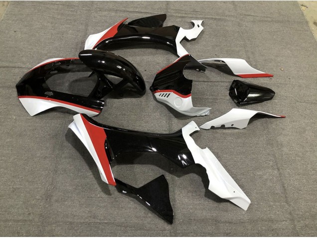 Gloss Red Black and White 15-19 Yamaha R1 Fairings Gloss Red Black and White 15-19 Yamaha R1 Fairings
