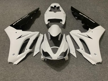 Gloss White and Black 06-08 Triumph Daytona 675 Fairings