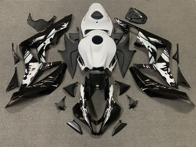 Leyla Edition 07-08 Honda CBR600RR Fairings Leyla Edition 07-08 Honda CBR600RR Fairings