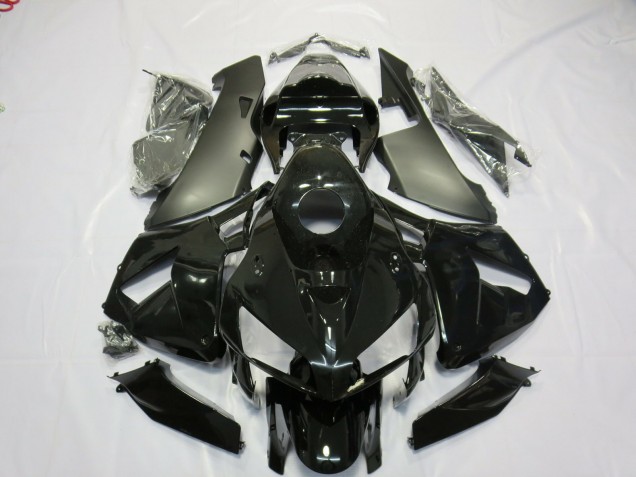 Matte and Gloss Black 05-06 Honda CBR600RR Fairings Matte and Gloss Black 05-06 Honda CBR600RR Fairings