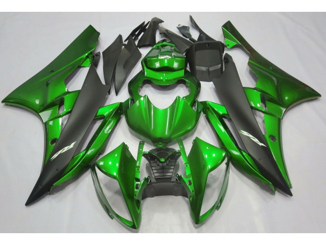 Metallic Green & Black 06-07 Yamaha R6 Fairings Metallic Green & Black 06-07 Yamaha R6 Fairings