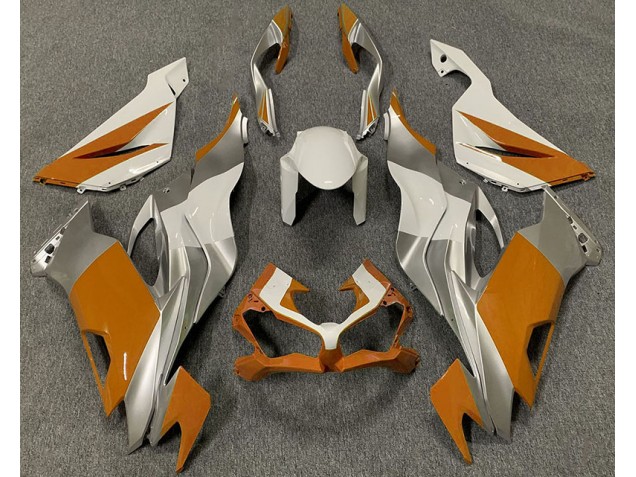 Orange White and Silver 19-23 Kawasaki ZX6R Fairings Orange White and Silver 19-23 Kawasaki ZX6R Fairings