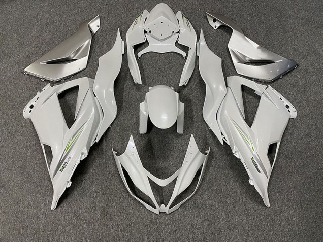 Pearl White 13-18 Kawasaki ZX6R Fairings Pearl White 13-18 Kawasaki ZX6R Fairings
